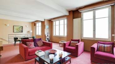 rue MURILLO 75008 Duplex traversant  108 m²  Quartier calme